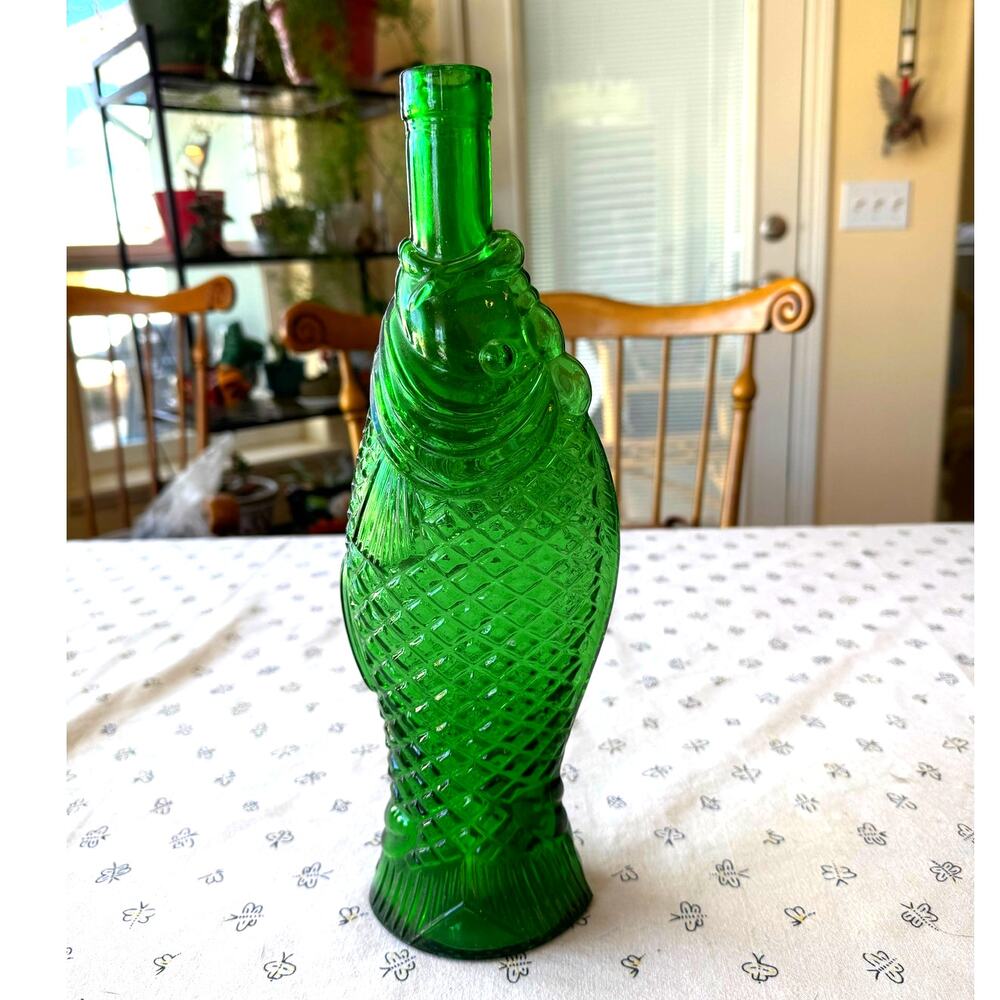 vintage Italian dark green glass fish-shaped wine bottle decanter 70s "Cevin" - Picture 1 of 7